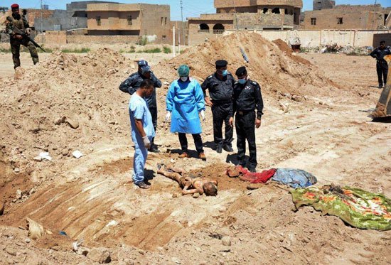 کشف گور دسته‌جمعی شامل پیکرهای ۲۰ عراقی در جنوب موصل