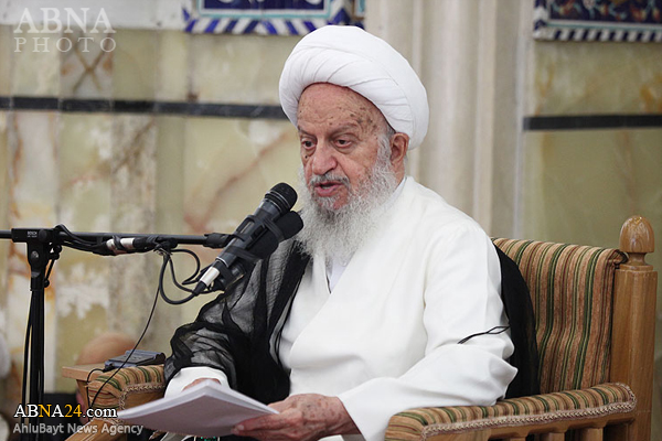 آیت الله مکارم شیرازی: مداحان بهانه به دست دشمنان ندهند
