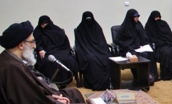 حسینی همدانی: دشمن تحریف مبانی انقلاب و اندیشه های امام (ره) را در دستور کار خود قرار داده است 