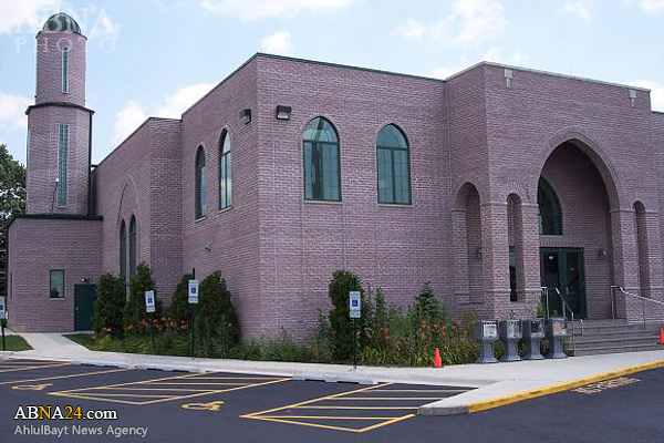 تشکیل زنجیره انسانی، در اطراف مرکز اسلامی ناپرویل ایالت ایلینوی 