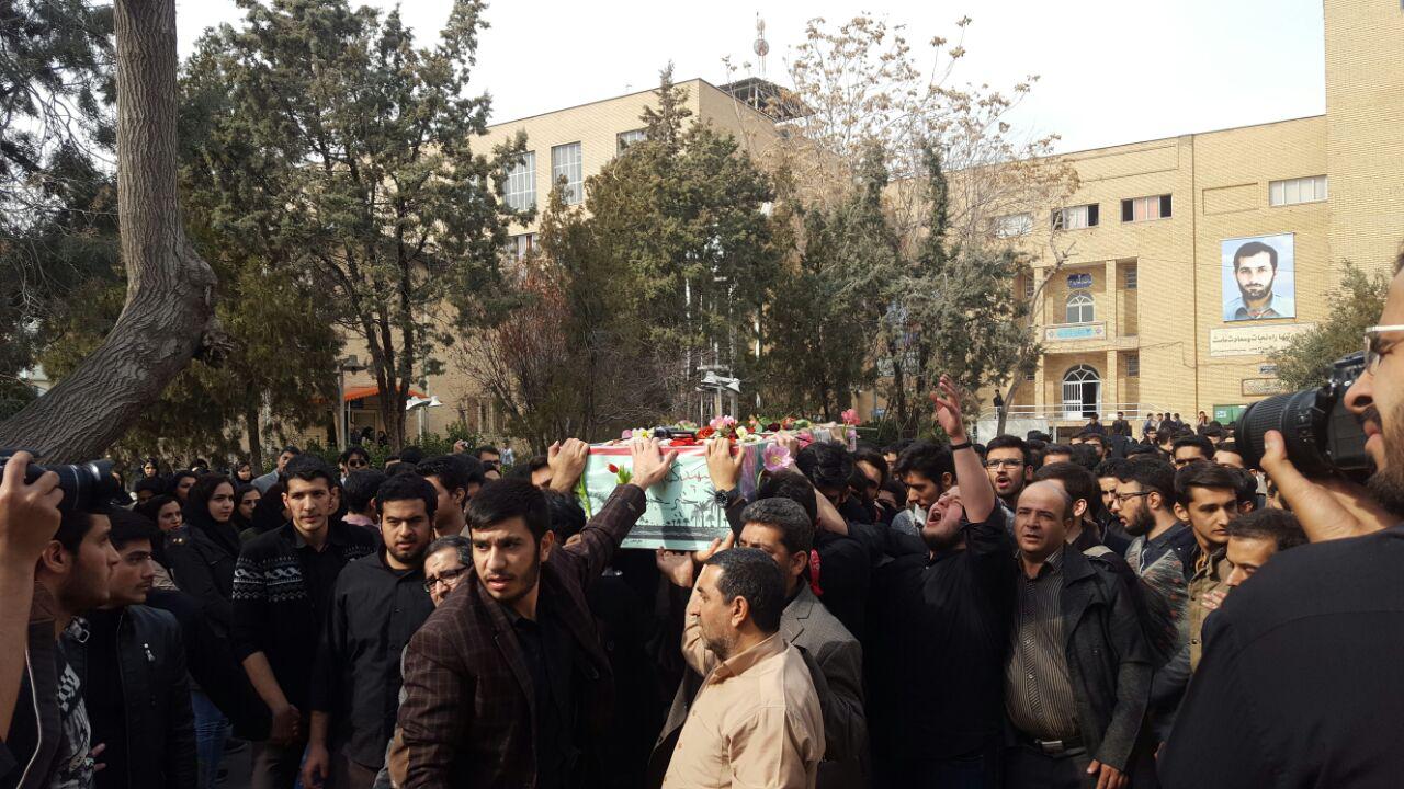 همایش سالانه سبک‌بالان با تشییع شهید گمنام برگزار شد