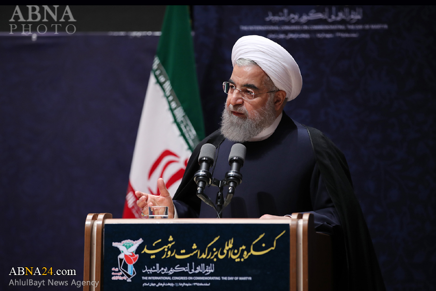 روحانی: یاری دین خدا تکلیف ما و ضامن پیروزی است/ هر روز ما روز شهید و احترام به خانواده شهداست