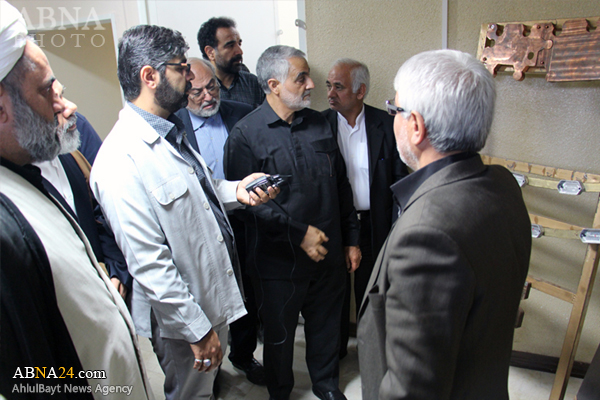 بازدید سردار سلیمانی از کارگاه ساخت گنبد جدید حرم امام حسین(ع) + تصاویر
