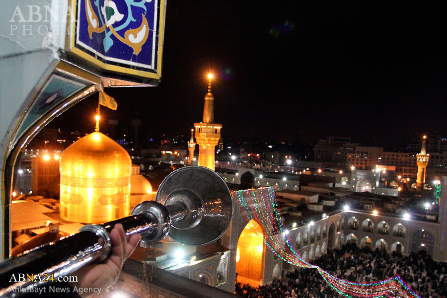 آیین نقاره‌زنی شب میلاد امام جواد(ع) در حرم مطهر رضوی برگزار شد