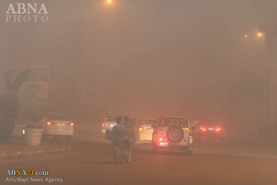 طوفان گرد و خاک در نجف اشرف/ میزان دید به صفر رسید/ ۲۰۰ تن راهی بیمارستان شدند + تصاویر