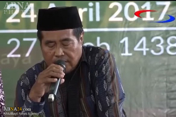   فیلم/ فوت قاری بزرگ قرآن هنگام تلاوت و پخش زنده تلویزیونی 