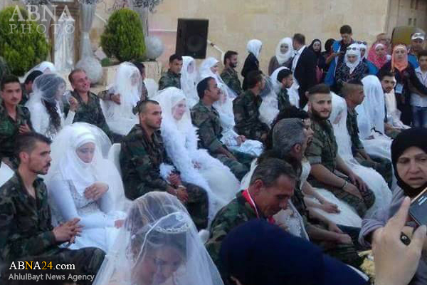 مراسم ازدواج دسته جمعی ۳۰ نفر از نیروهای ارتش سوریه در حلب + تصاویر
