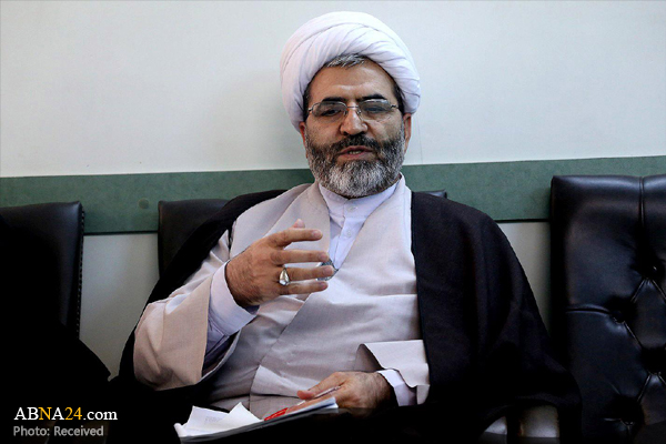 زنگ خطری که مراجع صدایش را شنیده‌اند/ چرا باید با سلفی‌گری مبارزه کنیم؟