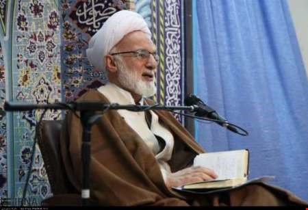کلاس های تفسیر قرآن کریم در مصلی برگزار می شود