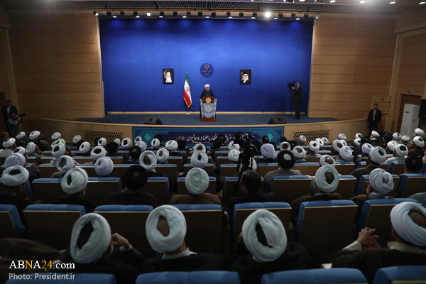 روحانی: ولایت و امامت علی(ع) نصب الهی و نص نبوی است/ پرتاب موشک به محل استقرار داعش کاملاً درست، ‏بجا و ضروری بود