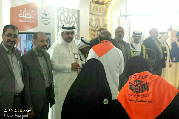 معاون وزیر حج عربستان در استقبال از اولین کاروان ایرانی: از حضور زائران ایرانی در حج امسال بسیار خرسندیم/ استقبال جوانان مدینه 