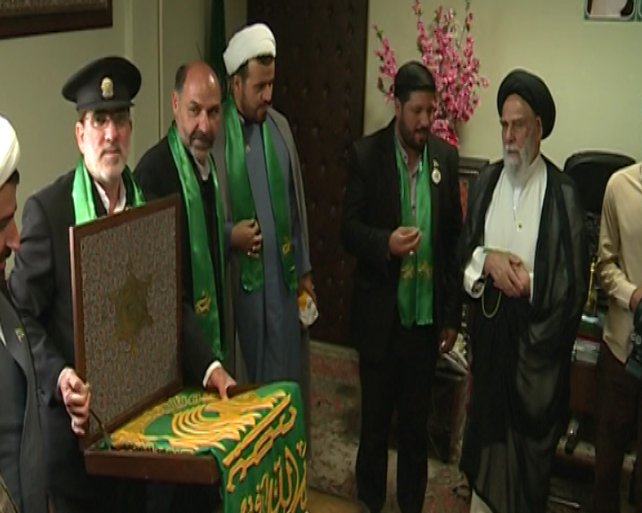  قدردانی خادمان حرم رضوی از استقبال مردم کرمان