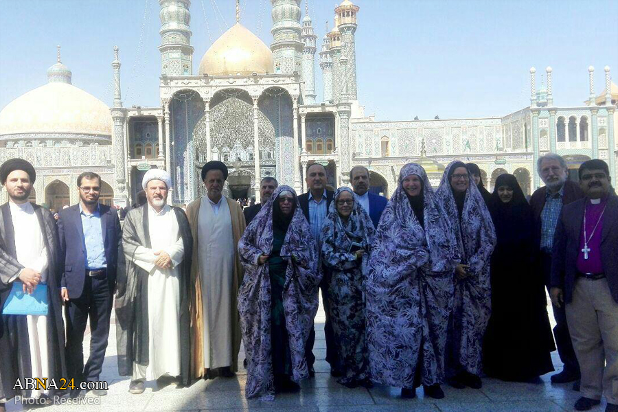 هیئت شورای جهانی کلیساها به حرم حضرت معصومه(س) مشرف شدند