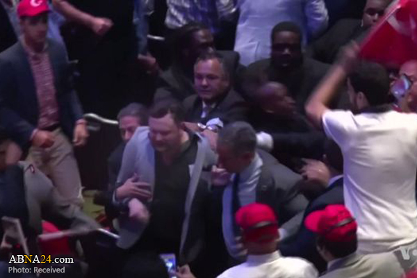 کتک‌خوردن معترضان هنگام سخنرانی اردوغان در نیویورک + فیلم