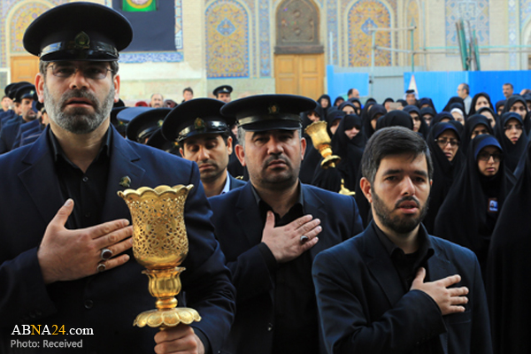 آئین خطبه‌خوانی خادمان حرم حضرت معصومه(س) با حضور دانشجویان برگزار شد