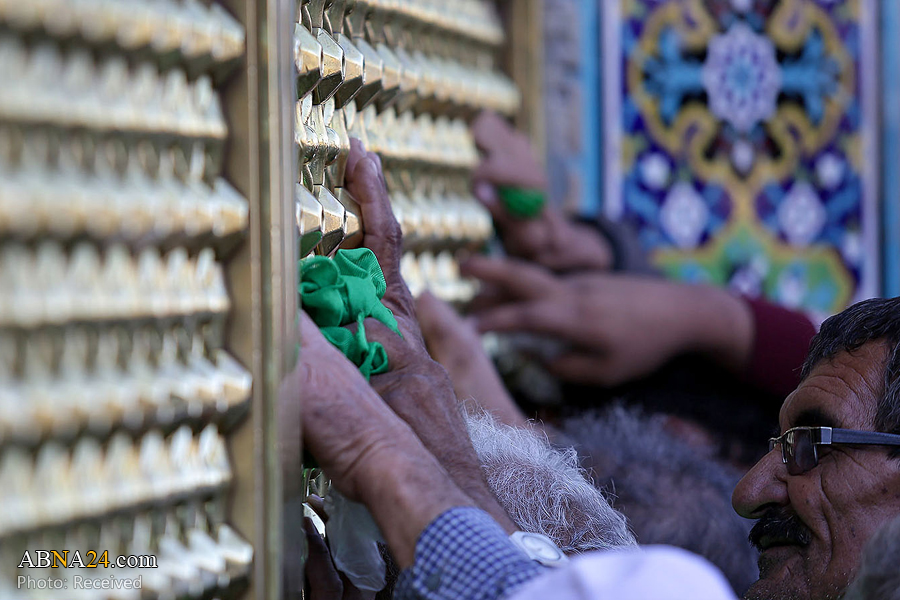تشرف ۴۰ نفر از سالمندان و معلولان مشهدی به حرم مطهر رضوی