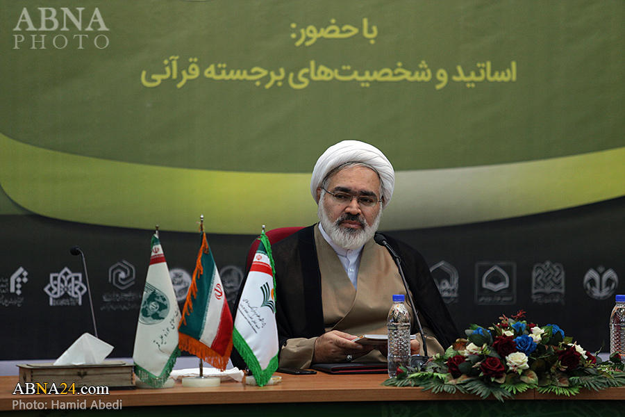 دکتر لک زایی: همراهی با امام، انسان را از آسیب‌ها و آشفتگی‌ها رها می‌کند