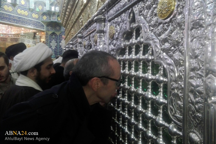 تشرف سفیر اتریش در ایران به حرم حضرت معصومه(س) + عکس