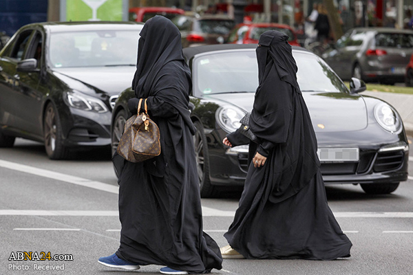 دانمارک نقاب زدن یا پوشیدن برقع را ممنوع کرد