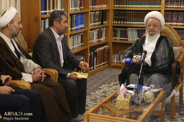 آیت الله مکارم شیرازی: سیستم بانکی کشور اصلاح شود/ حل مشکلات اقتصادی کشور تدبیر و اقدام شجاعانه می‌خواهد