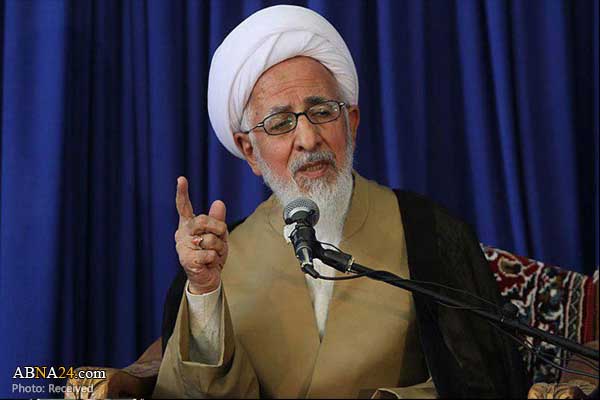 خطبه «فدکیه» در حوزه‌ها تدریس و جنبه‌های مختلف آن برای مردم تبیین شود/ فاطمه زهرا(س) هم‌سطح قرآن است