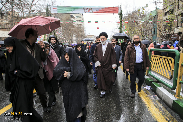 گزارش تصویری/ حضور شخصیت‌ها و مسئولین در راهپیمایی ۲۲ بهمن