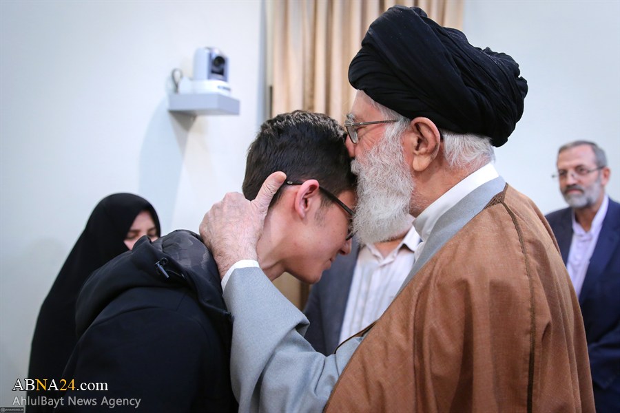 دیدار «آرین غلامی» شطرنج‌باز نوجوان با رهبر معظم انقلاب + تصاویر