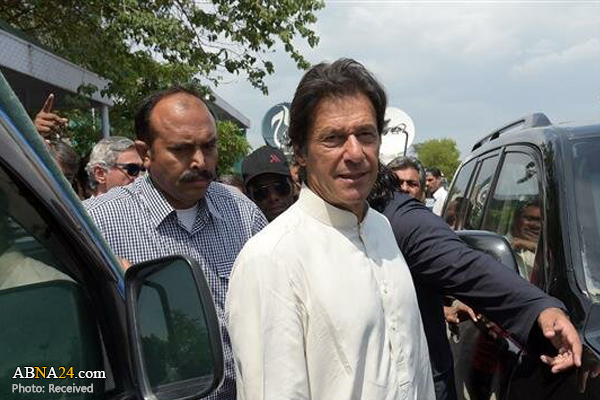 عمران خان به حرم امام رضا(ع) مشرف می‌شود 