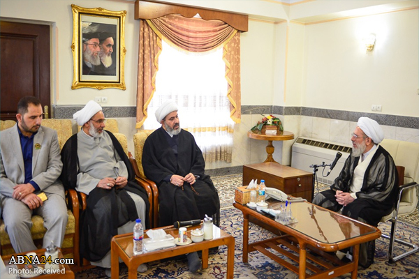 دیدار تولیت حرم امامین عسکریین(ع) با آیت الله ری شهری