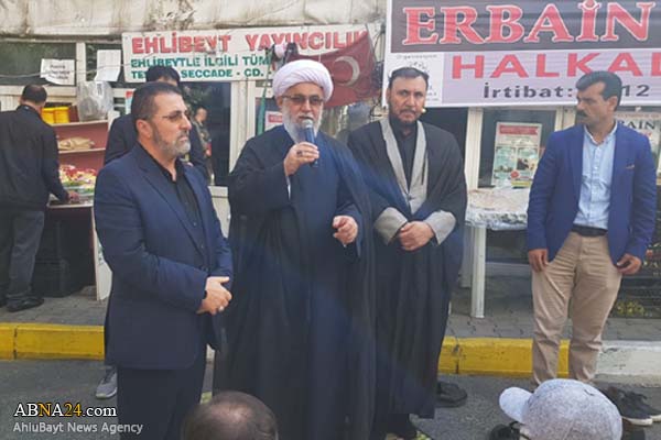 دبیرکل مجمع جهانی اهل‌بیت(ع) در نماز جمعه استانبول: زیارت اربعین زمینه ساز ظهور است/ ابلاغ سلام و تشکر رهبر انقلاب به شیعیان ترکیه