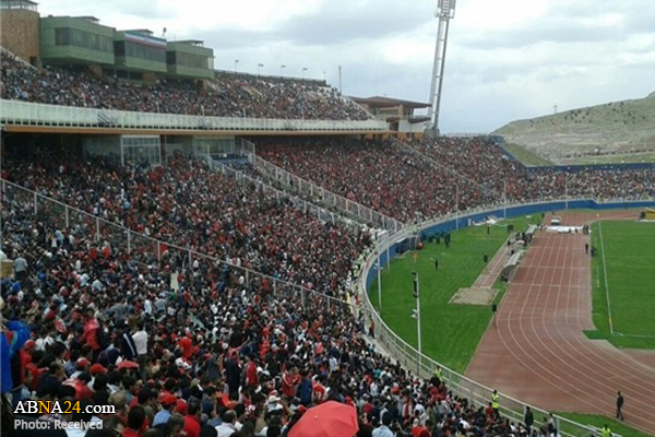 اشعار غرورآفرین هواداران تراکتور + فیلم