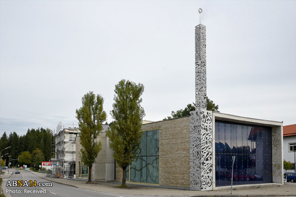 طبخ غذاهای اسلامی از سوی مسئولان مسجد شهر بتزبرگ آلمان 