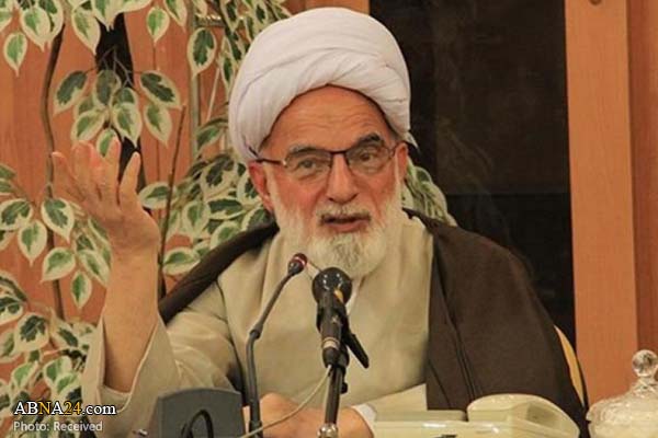 آیت‌الله دری نجف‌آبادی روز معلم را به فعالان حوزه تعلیم و تعلّم تبریک گفت