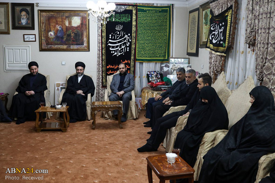 حضور عضو عراقی شورای عالی مجمع جهانی اهل بیت(ع) در منزل سپهبد شهید سلیمانی + عکس
