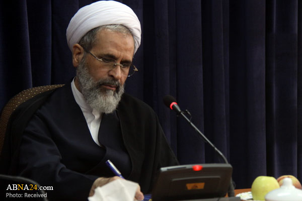 آیت الله اعرافی: سکوت در برابر "معامله قرن" از هیچ کس پذیرفته نیست