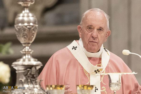 پاپ خواهان پایان جنگ در لیبی و برقراری صلح در این کشور شد