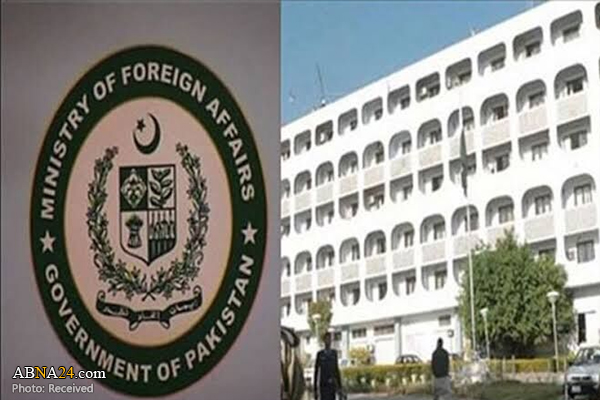 پاکستان تصمیم شارلی‌ابدو برای بازنشر کاریکارتوهای موهن را محکوم کرد