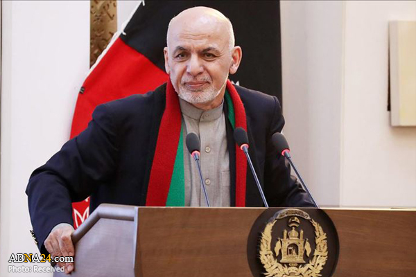 اشرف غنی خواستار پذیرش آتش بس از سوی طالبان شد