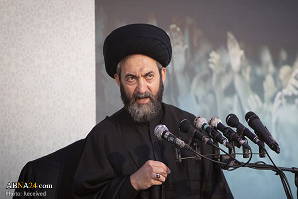 امام جمعه اردبیل: اقدام آذربایجان در باز پس گیری "قره باغ" شرعی است/ ایران اسلامی بالاتر از هر کشوری در کنار آذربایجان است 