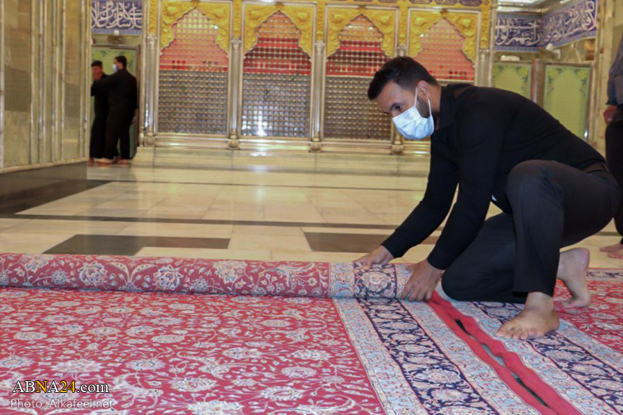 عکس خبری/ شستشوی ضریح حضرت عباس(ع) در شهر کربلا