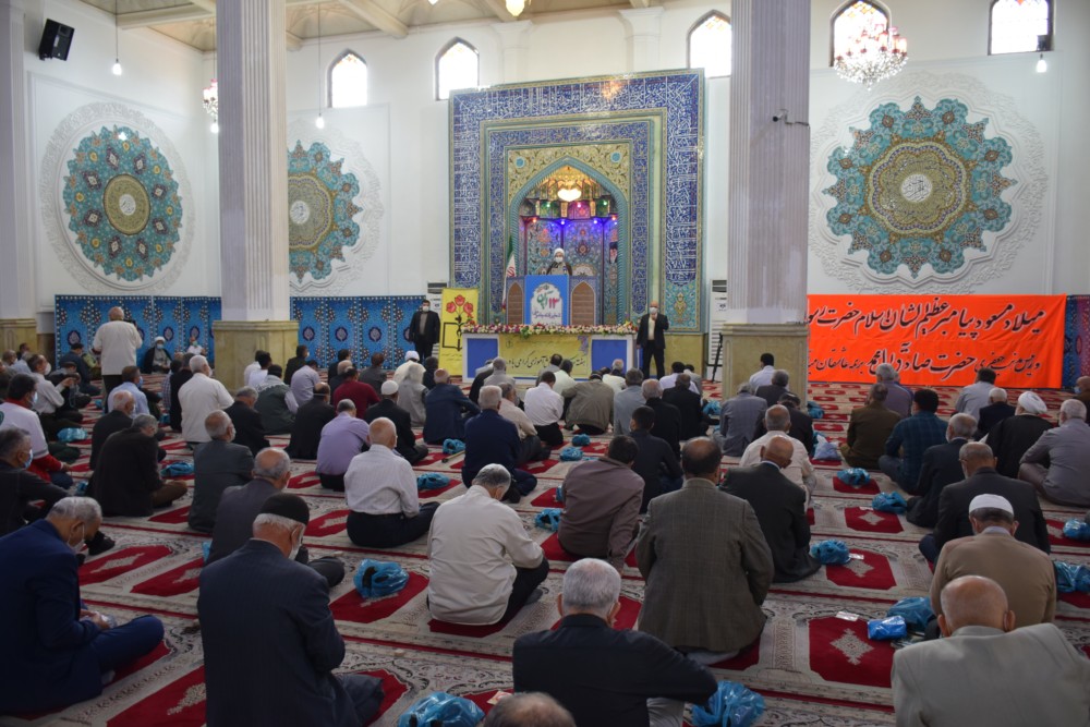 امام جمعه رشت: توهین کنندگان به پیامبر اکرم(ص) ملعون هستند/ دولت فرانسه با حرکات ناپخته به زودی سقوط می‌کند