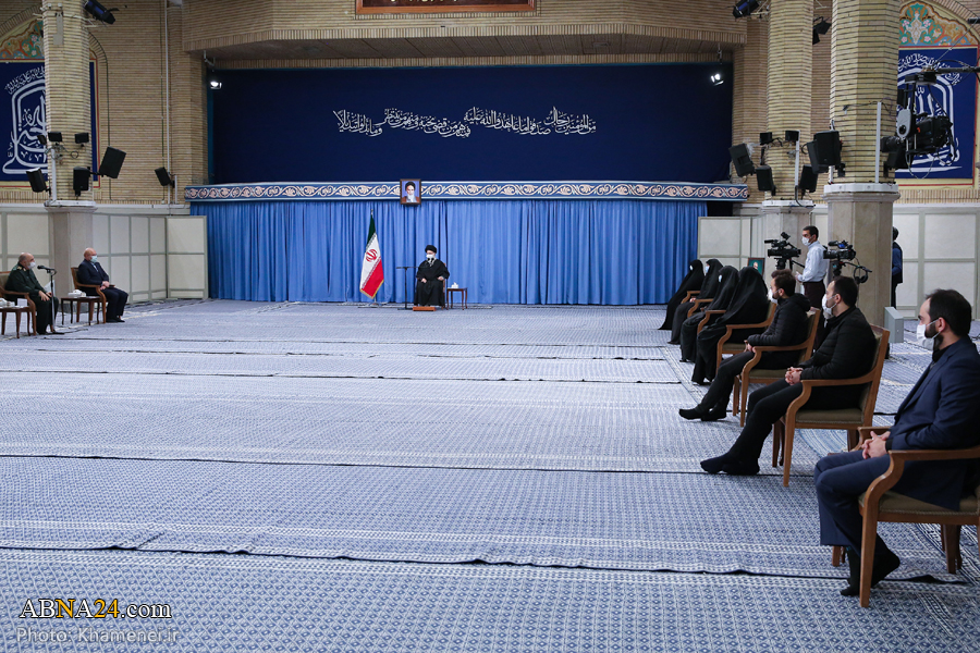 گزارش تصویری/ دیدار دست‌اندرکاران مراسم سالگرد شهادت سردار سلیمانی با رهبر معظم انقلاب