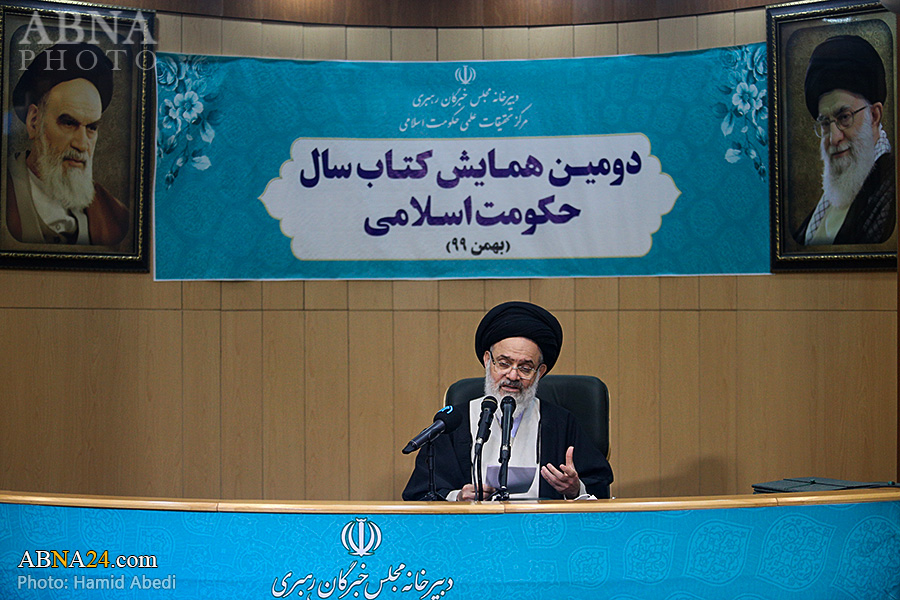 حسینی بوشهری: تبیین مسائل مربوط به فقه و اندیشه سیاسی اسلام از اولویت‌های مهم جامعه است