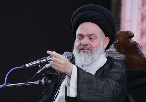 آیت الله حسینی بوشهری: جشنواره علامه حلی بشارت دهنده آینده‌ای روشن برای حوزه است