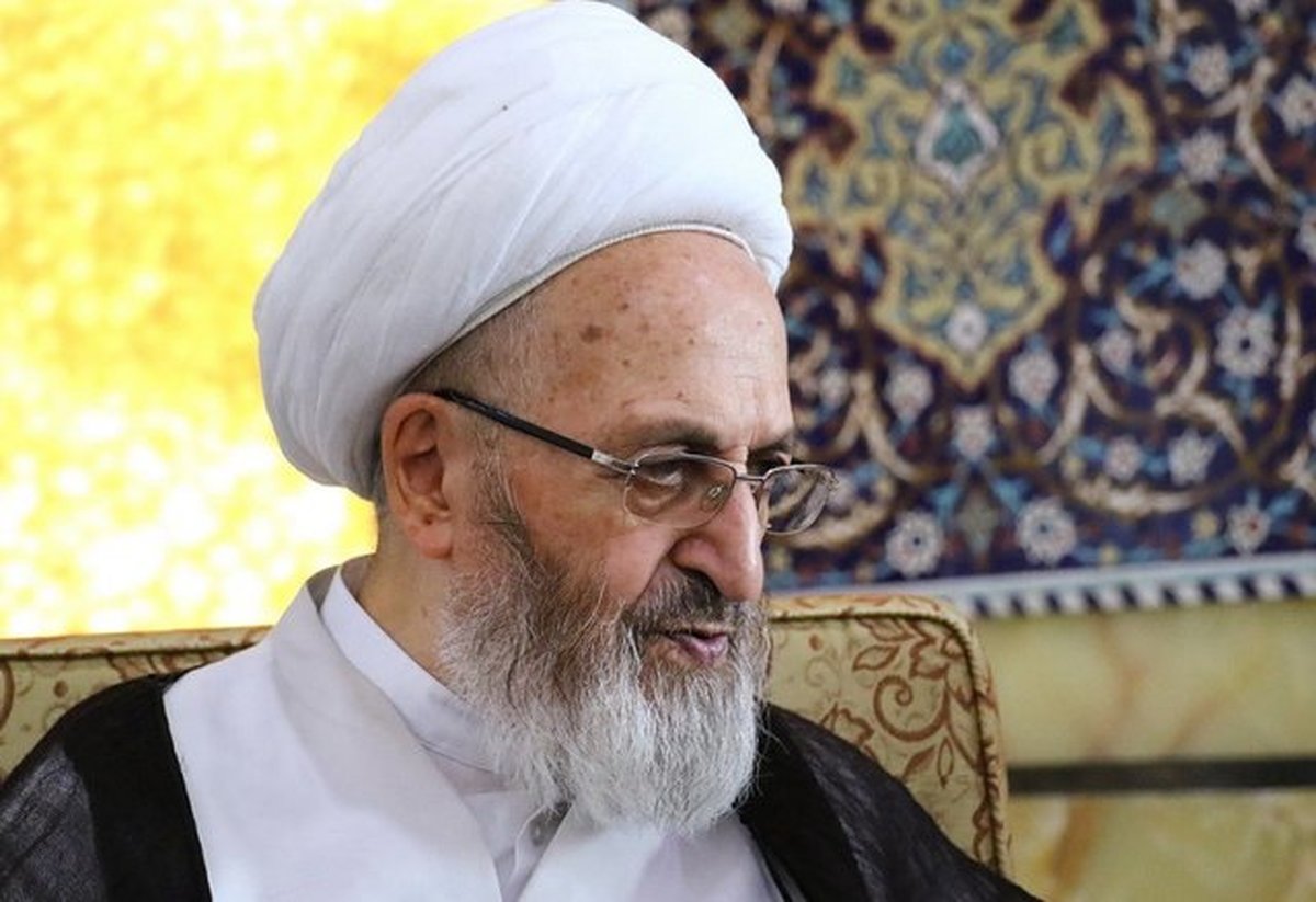 آیت الله سبحانی: مرحوم حجت الاسلام والمسلمین پیشوایی در تاریخ استاد کم نظیری بود

