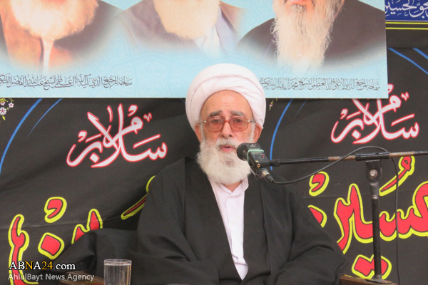 نظری منفرد: دعای صحیفه سجادیه از بهترین راه‌ها برای برقراری ارتباط با خداوند است