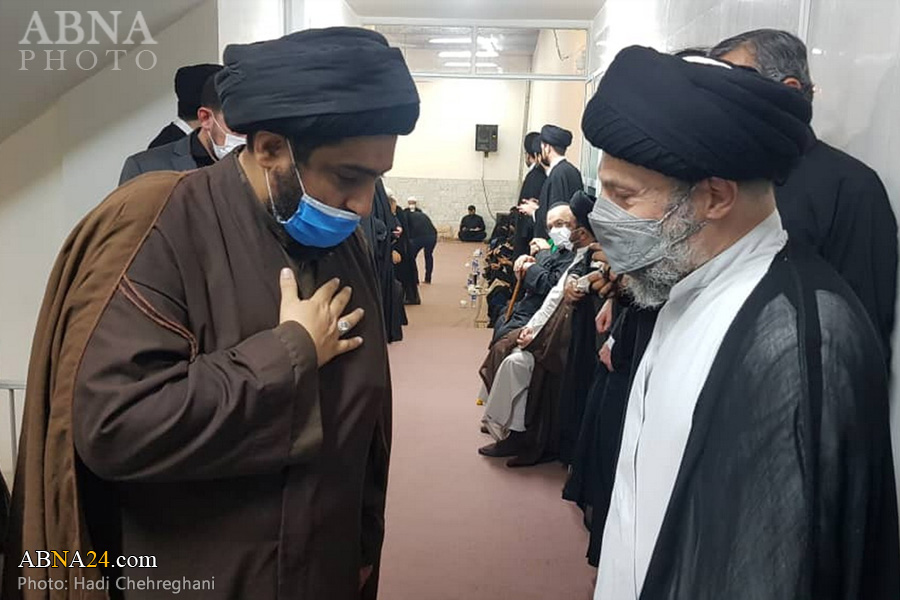 عکس خبری/ حضور اساتید و طلاب حوزه در دفتر مرحوم آیت‌الله سید محمد سعید حکیم در قم