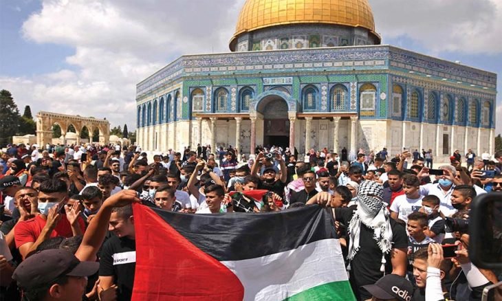 تظاهرات شبانه مردم فلسطین در حمایت از اسرای فلسطینی