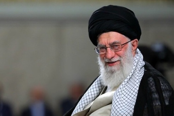 رهبر انقلاب: ایثارگران، یادگاران دورانهای جهاد سخت و آموزگاران عمل مخلصانه‌اند

