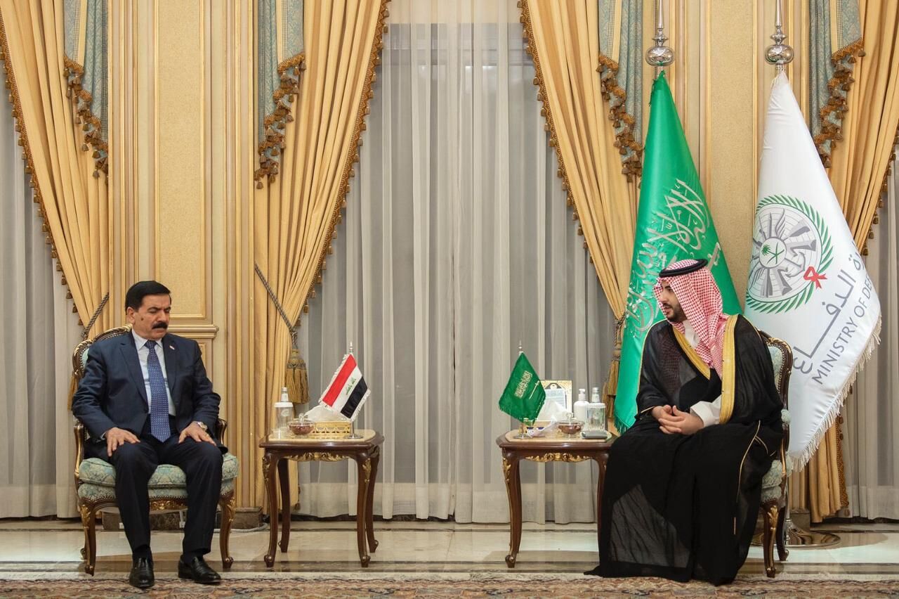 وزیر دفاع عراق به عربستان سفر کرد 